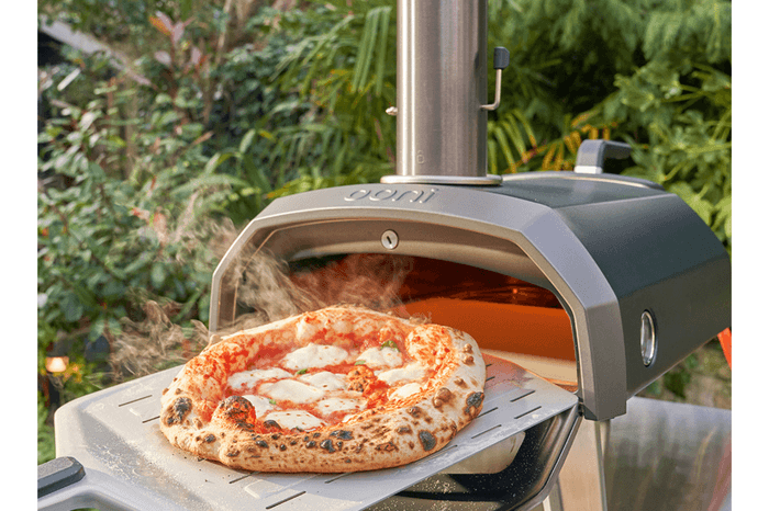 Ooni Karu 12 pizza
